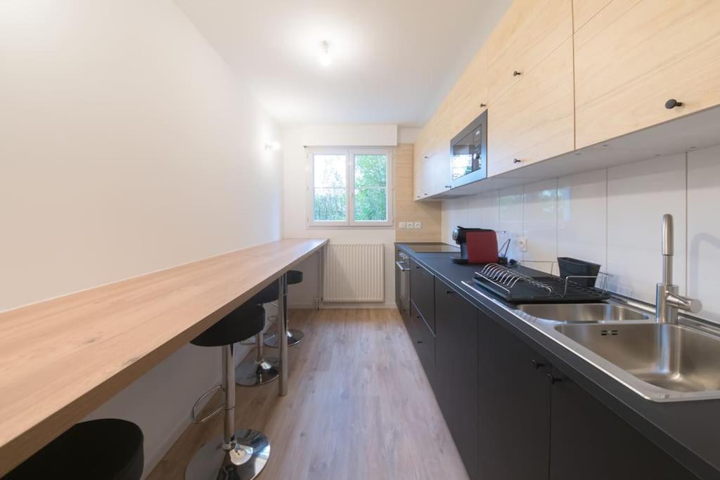 Suite Moderne Familiale 8 Pers - Disney 10M - 2 Sdb Bussy-Saint-Georges Bagian luar foto